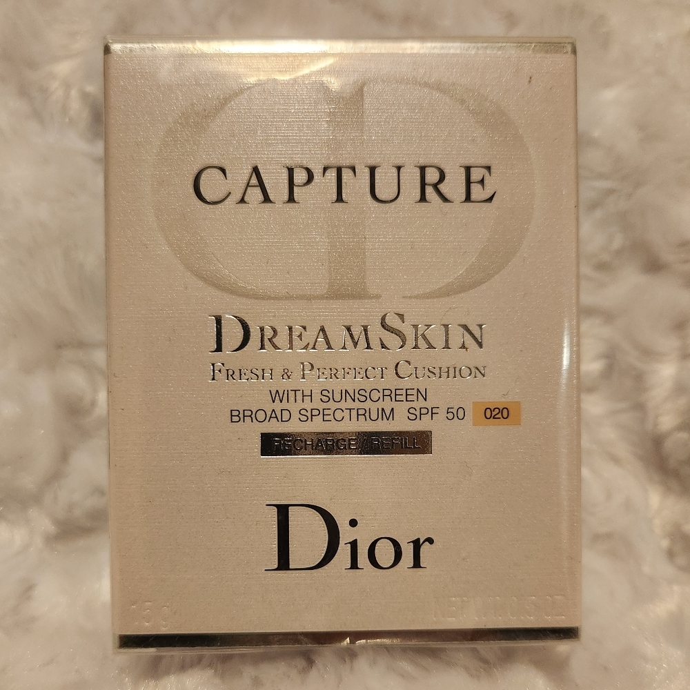 Dior Dream Skin cushion